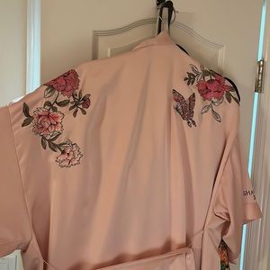 Victoria’s secret Fashion Show Shanghai 2017 Silk Robe.